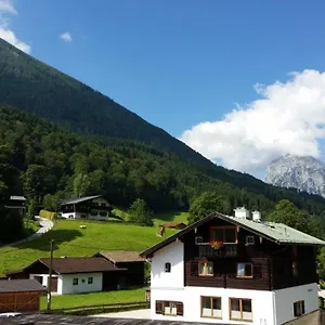 Haus Malerwinkl Apartment