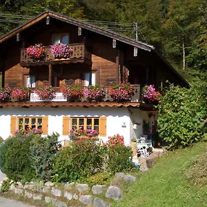 Haus Buchenwald Apartment